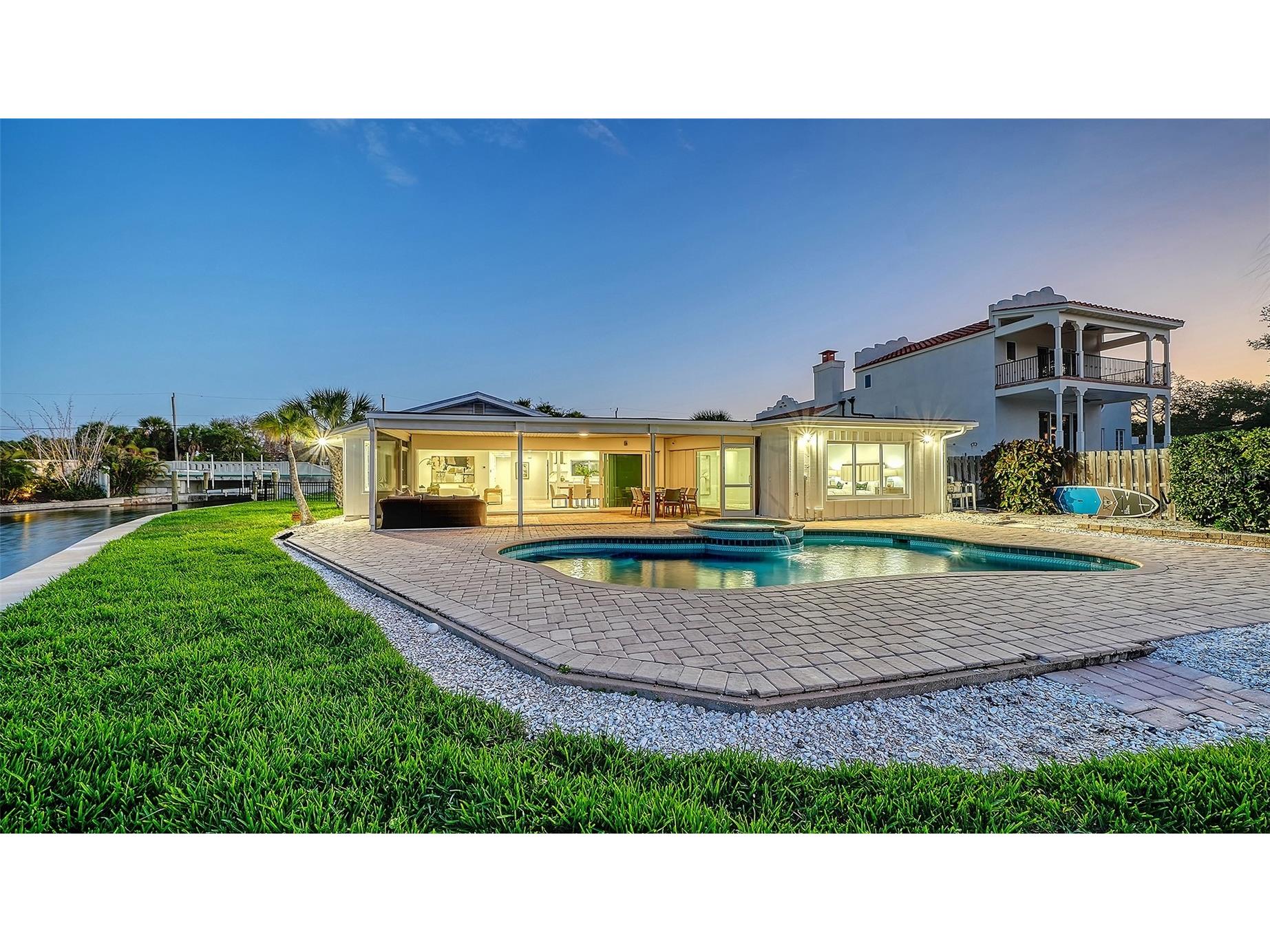 339 Treasure Boat Way Sarasota FL 34242 A4685922 image64