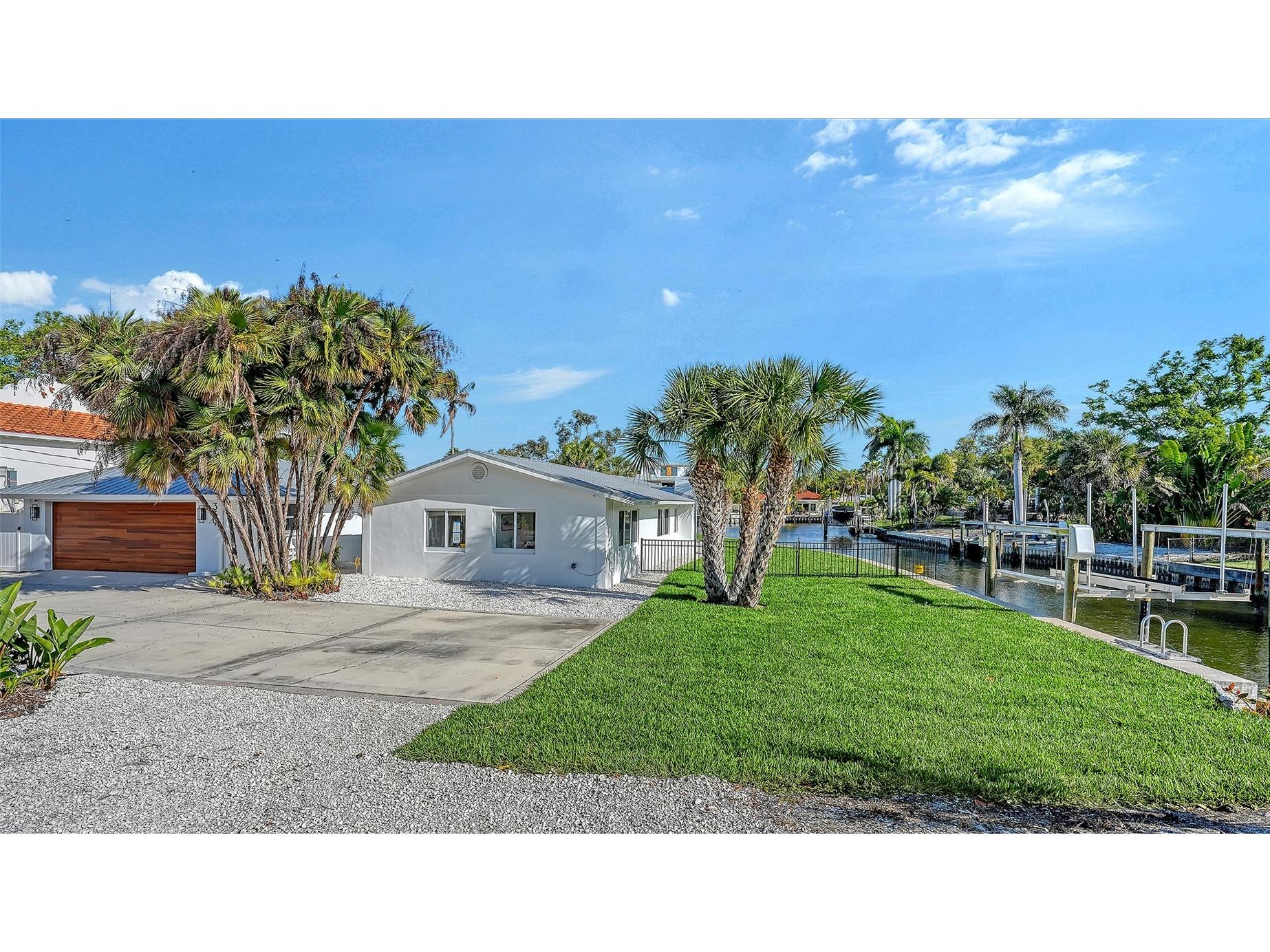 339 Treasure Boat Way Sarasota FL 34242 A4685922 image69
