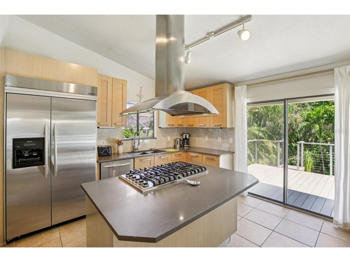 3390 Bayou Sound Longboat Key FL 34228 A4665246 image15