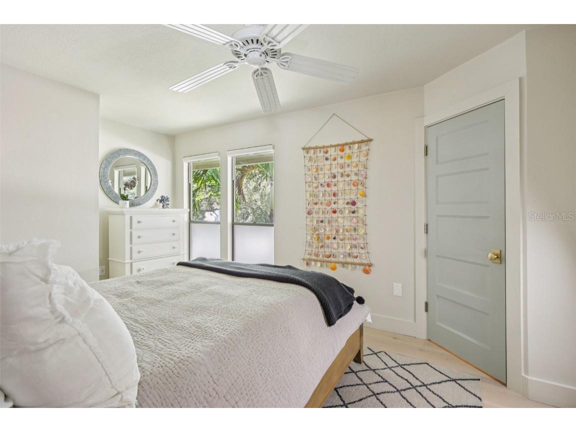 3390 Bayou Sound Longboat Key FL 34228 A4665246 image35