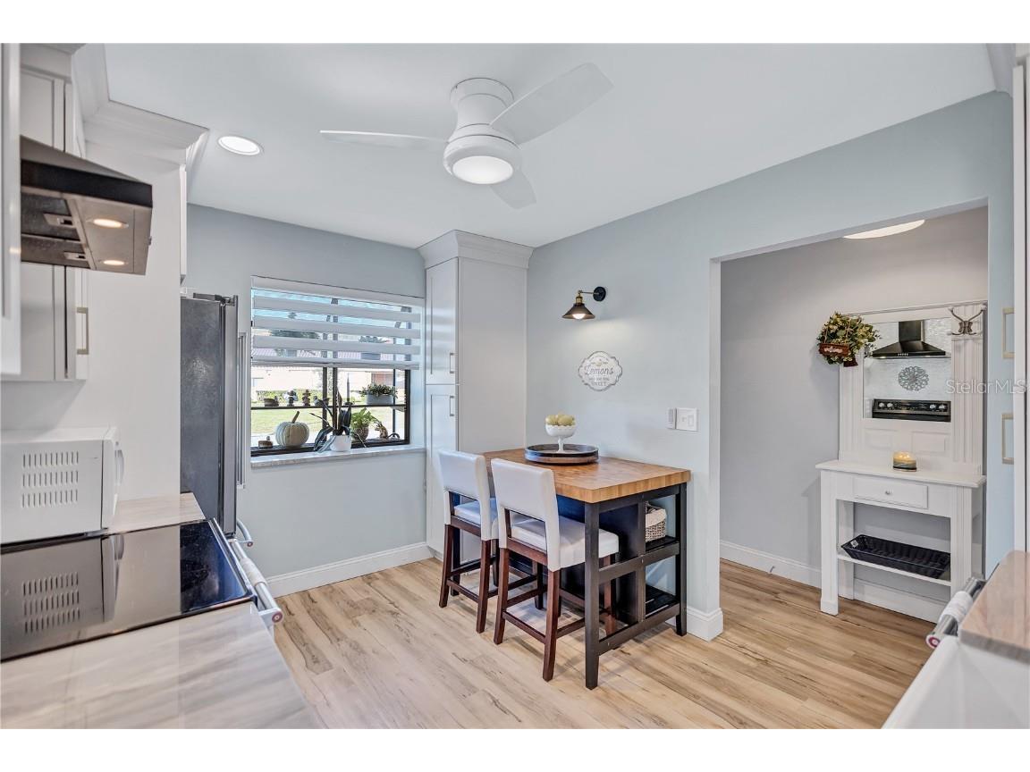 3390 Stonehaven Court W #A Palm Harbor FL 34684 - LAKE TARPON TB8451500 image5