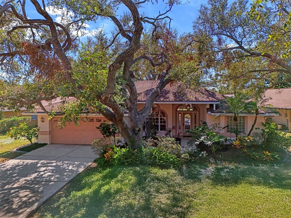 3391 Crystal Lakes Court Sarasota FL 34235 A4627136 image1