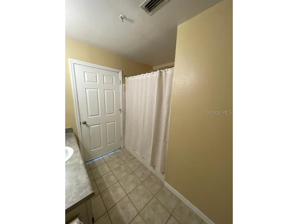 3391 Parkchester Square Boulevard #204 Orlando FL 32835 O6341999 image20