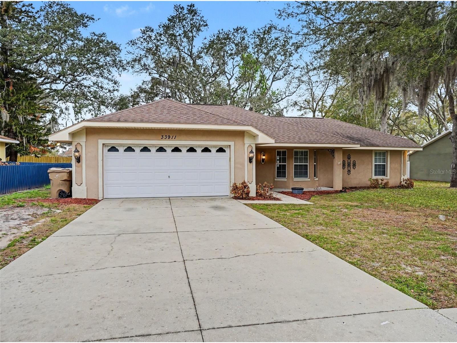 33911 Secret Hill Drive Leesburg FL 34788 O6385866 image1