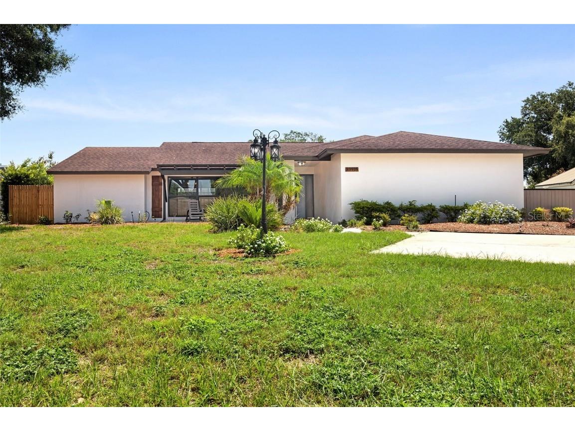 33916 Sabal Way Leesburg FL 34788 G5084502 image1