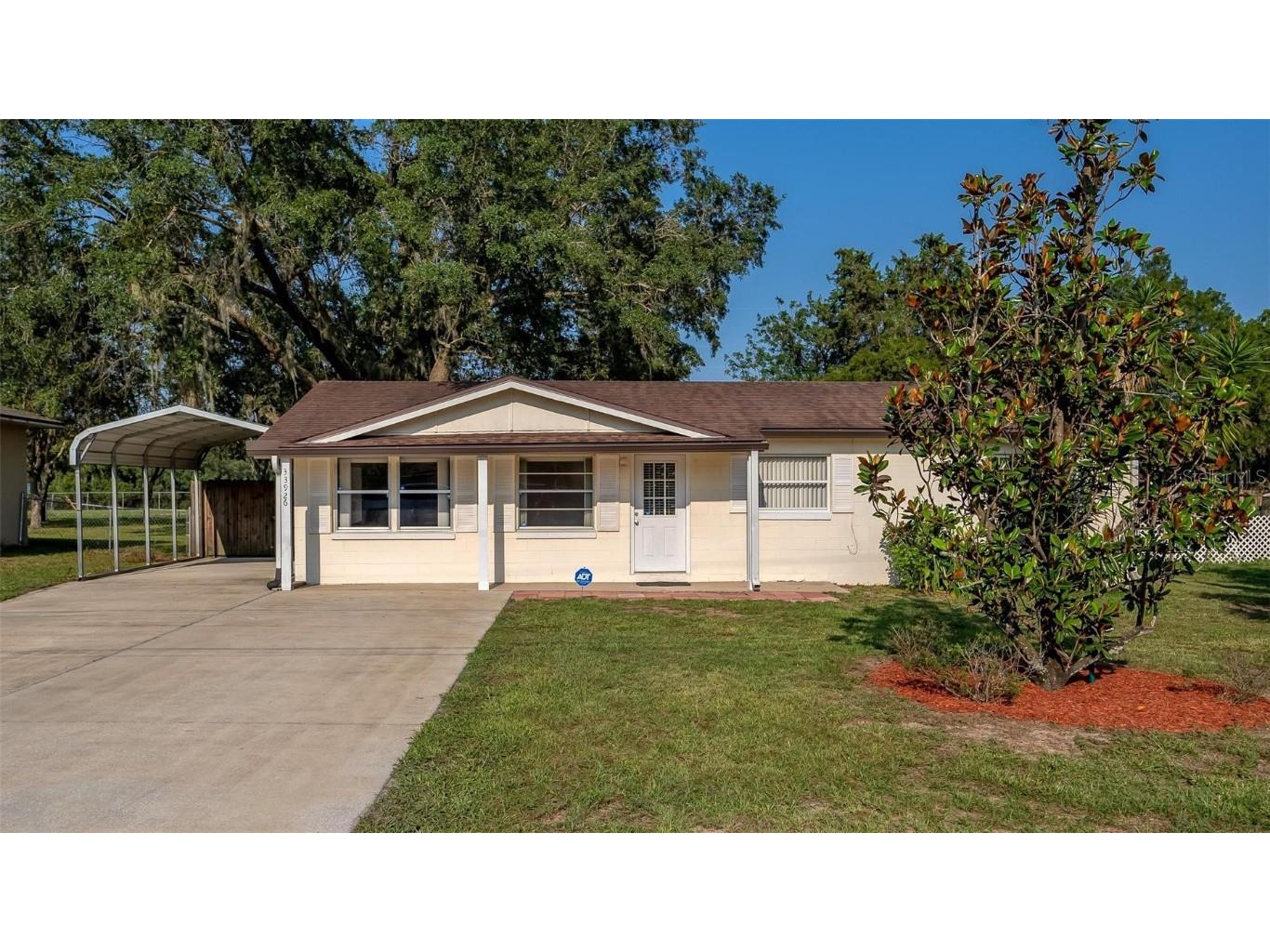 33926 Grant Avenue Leesburg FL 34788 G5070127 image1