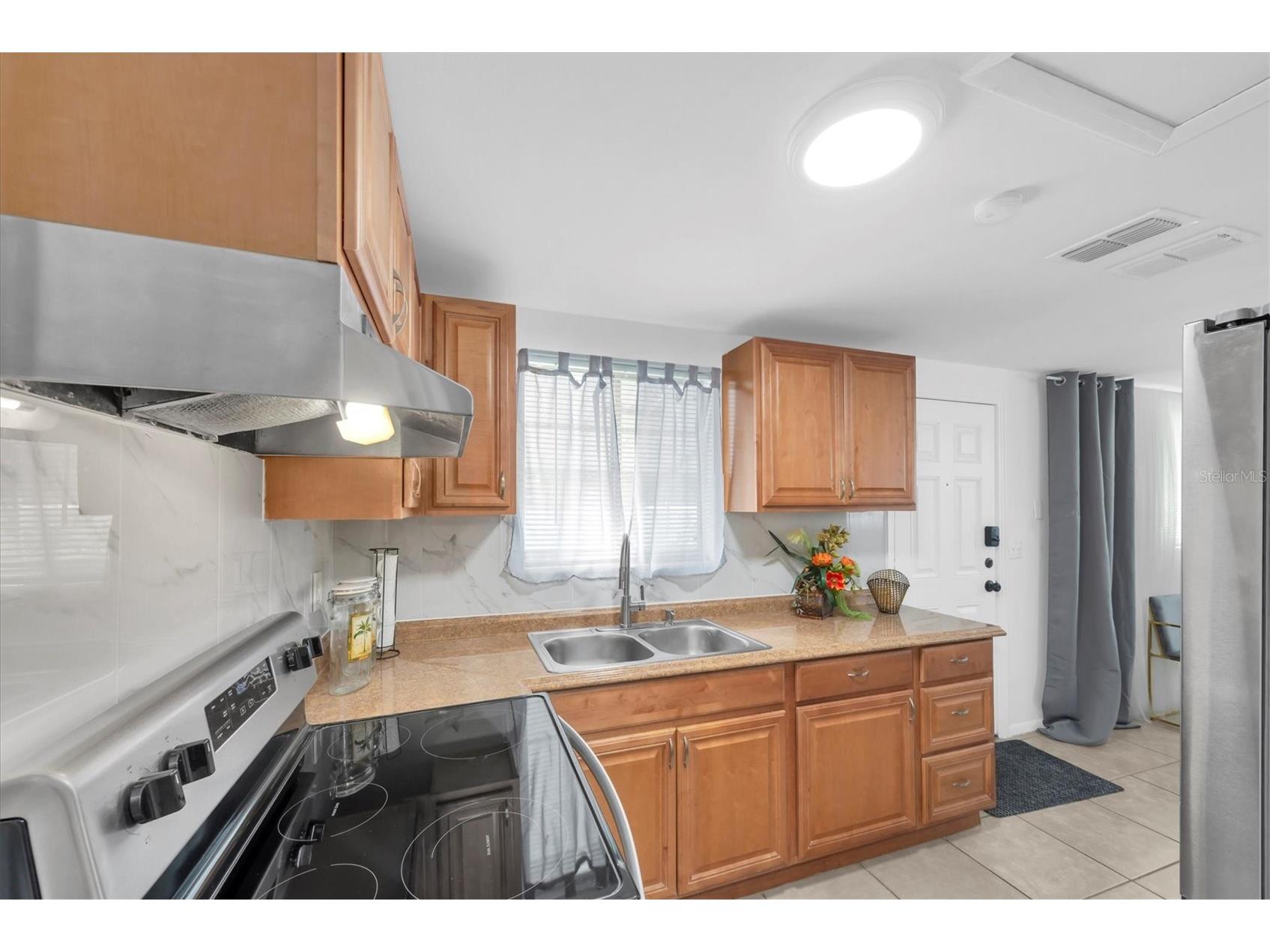 3394 74th Avenue N #B Saint Petersburg FL 33702 TB8443686 image12