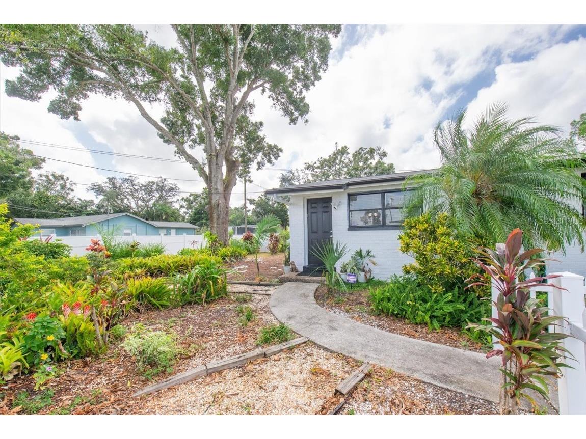 3394 74th Avenue N Saint Petersburg FL 33702 TB8436499 image24