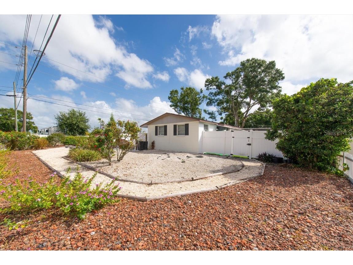 3394 74th Avenue N Saint Petersburg FL 33702 TB8436499 image25