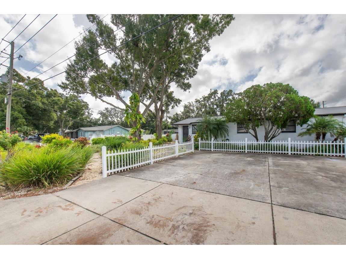 3394 74th Avenue N Saint Petersburg FL 33702 TB8436499 image28