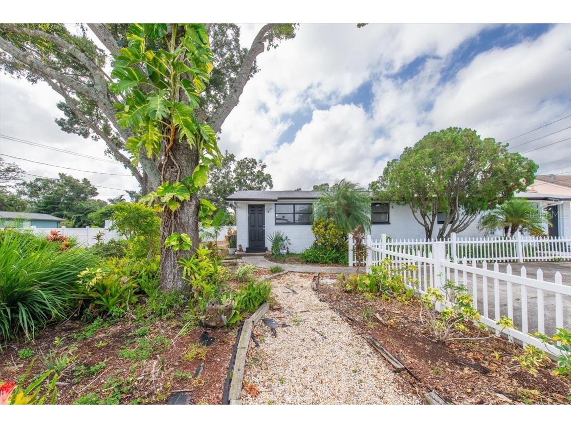 3394 74th Avenue N Saint Petersburg FL 33702 TB8436499 image30