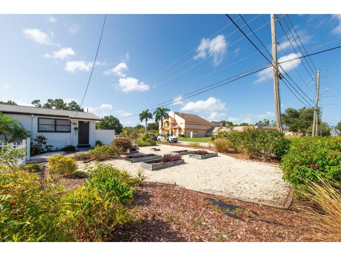 3394 74th Avenue N Saint Petersburg FL 33702 TB8436499 image4
