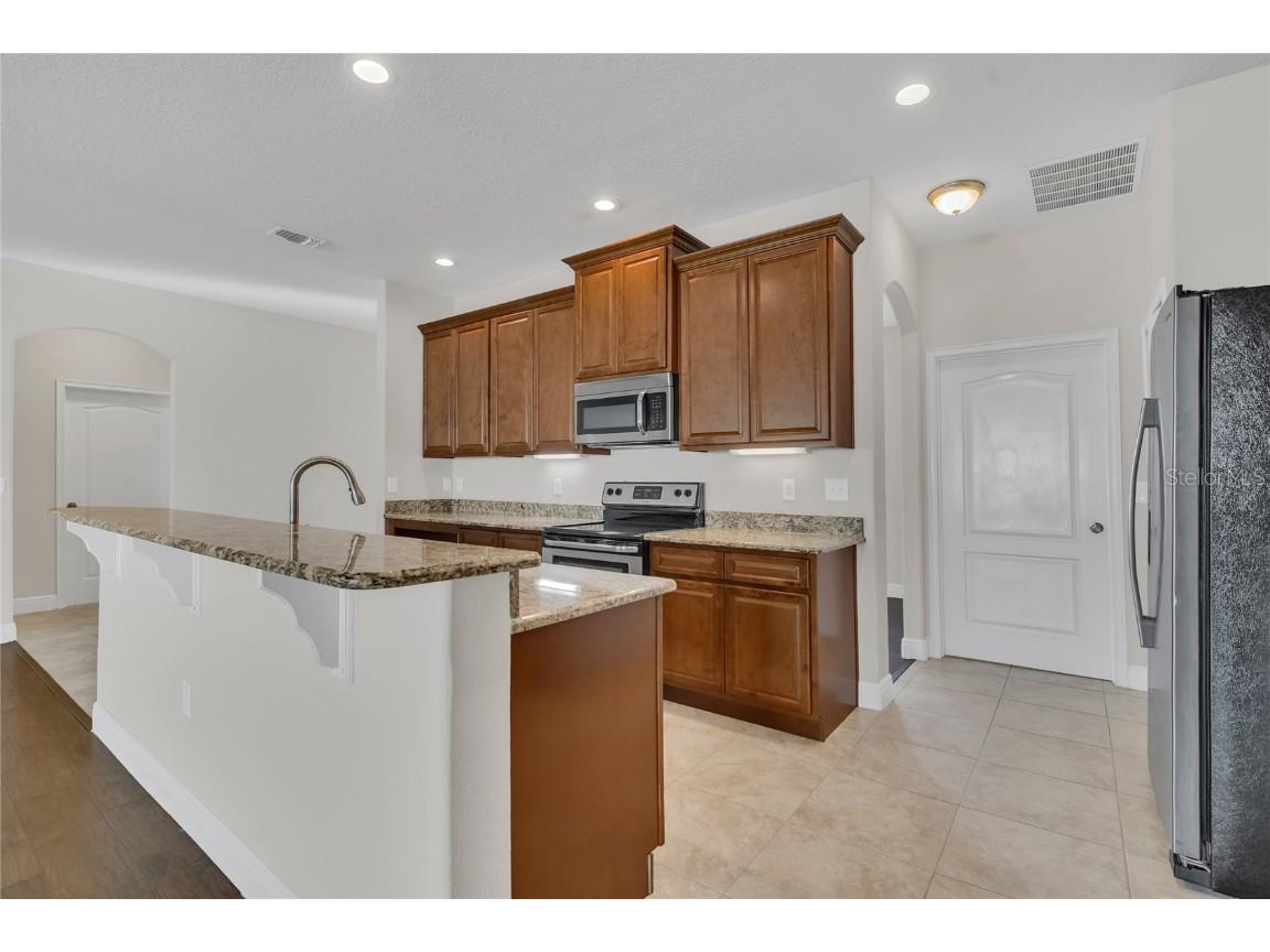 33943 Emerald Pond Loop Leesburg FL 34788 O6348197 image10