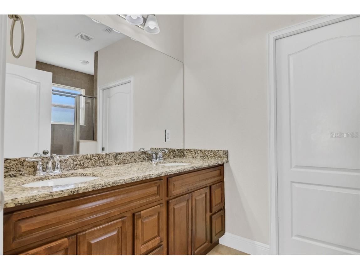 33943 Emerald Pond Loop Leesburg FL 34788 O6348197 image17