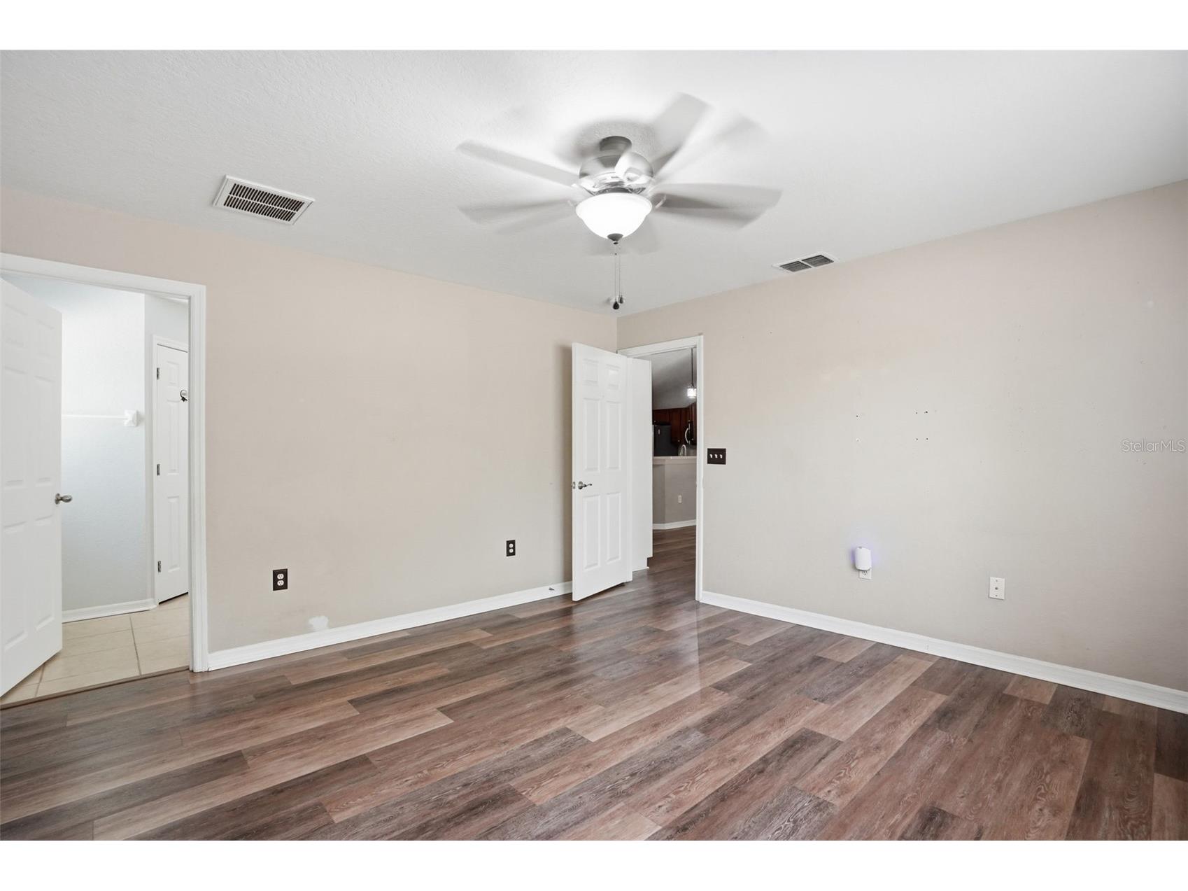 3395 Hartley Road Spring Hill FL 34606 W7883761 image21