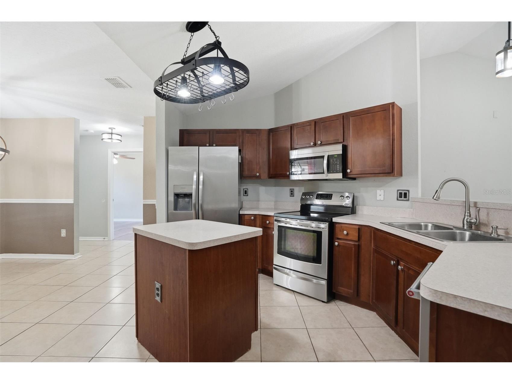 3395 Hartley Road Spring Hill FL 34606 W7883761 image4