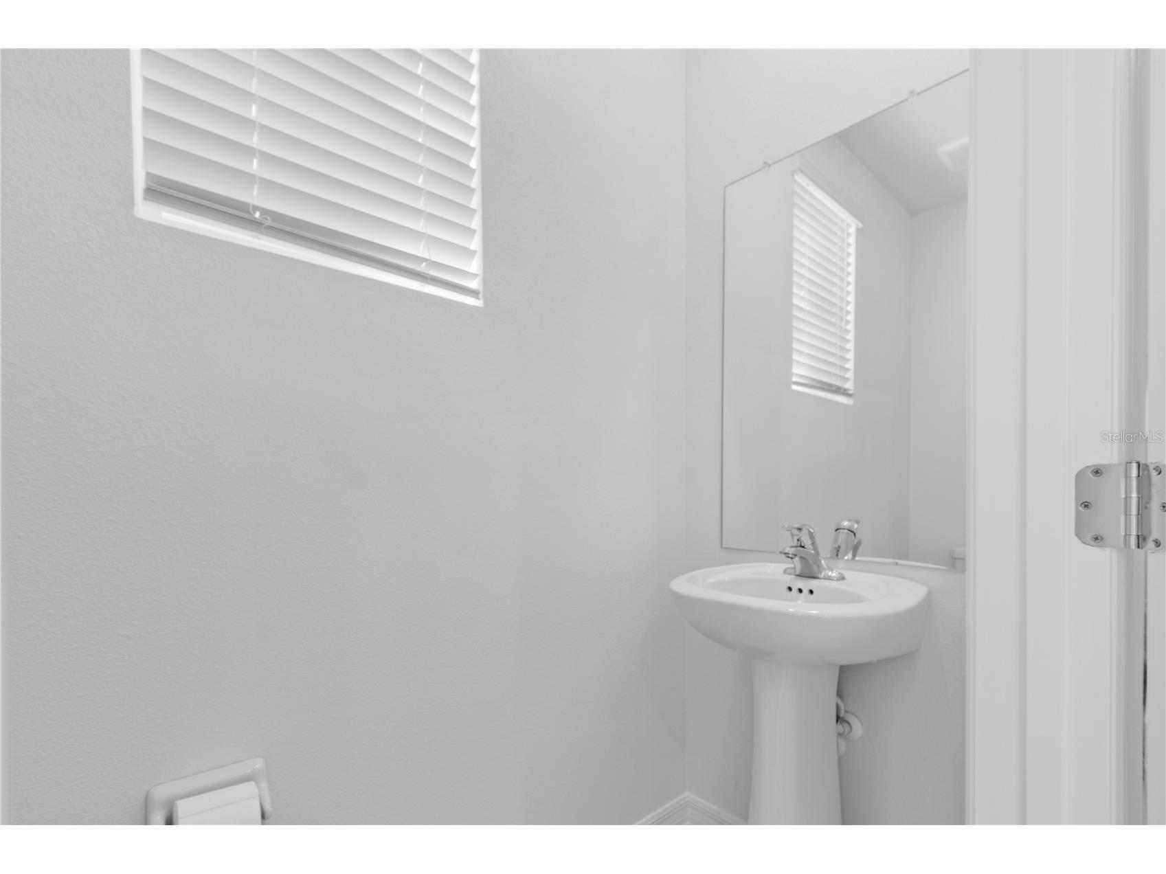 3396 Lapis Lake Drive Zephyrhills FL 33541 TB8493989 image12