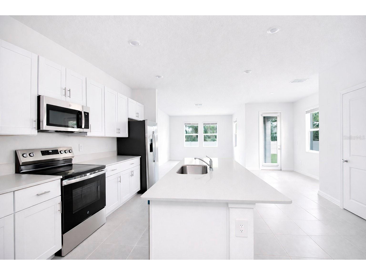 3396 Lapis Lake Drive Zephyrhills FL 33541 TB8493989 image3