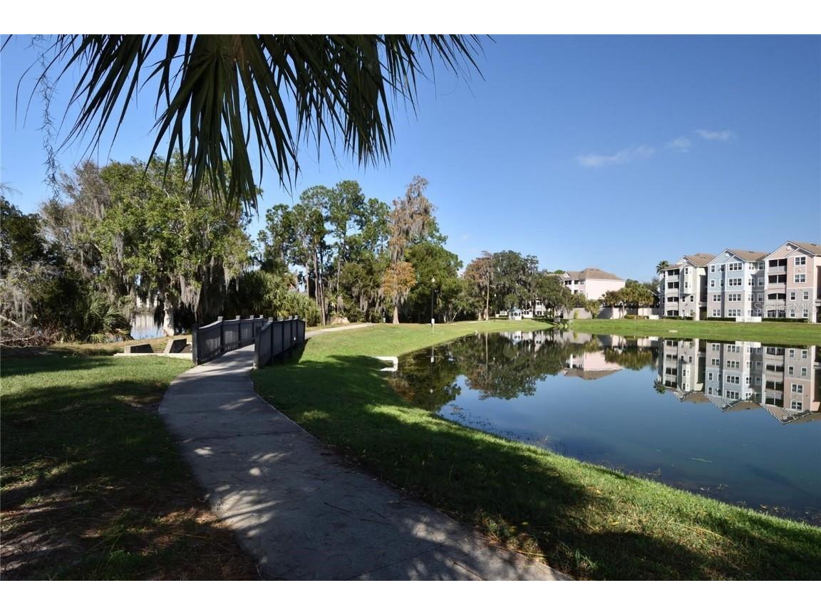 3396 Parkchester Square Boulevard #104 Orlando FL 32835 - TURKEY LAKE O6372370 image15