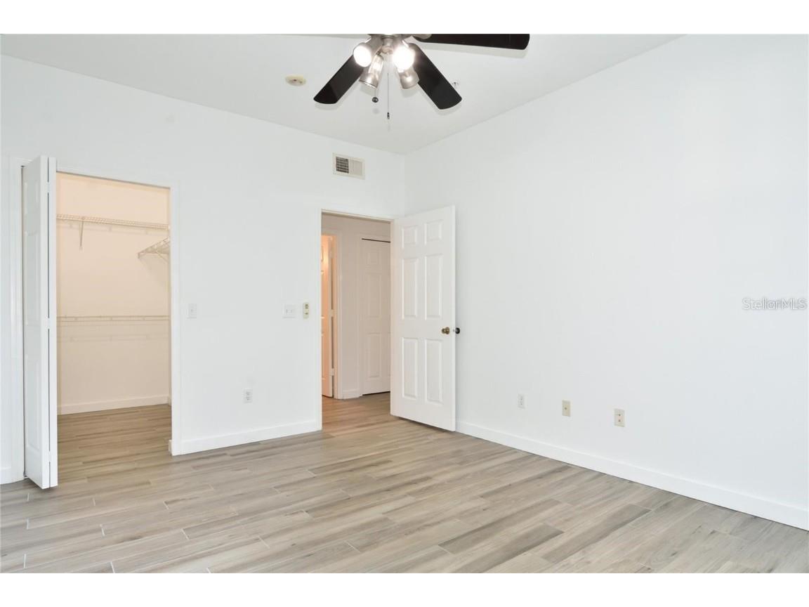 3396 Parkchester Square Boulevard #104 Orlando FL 32835 - TURKEY LAKE O6372370 image30