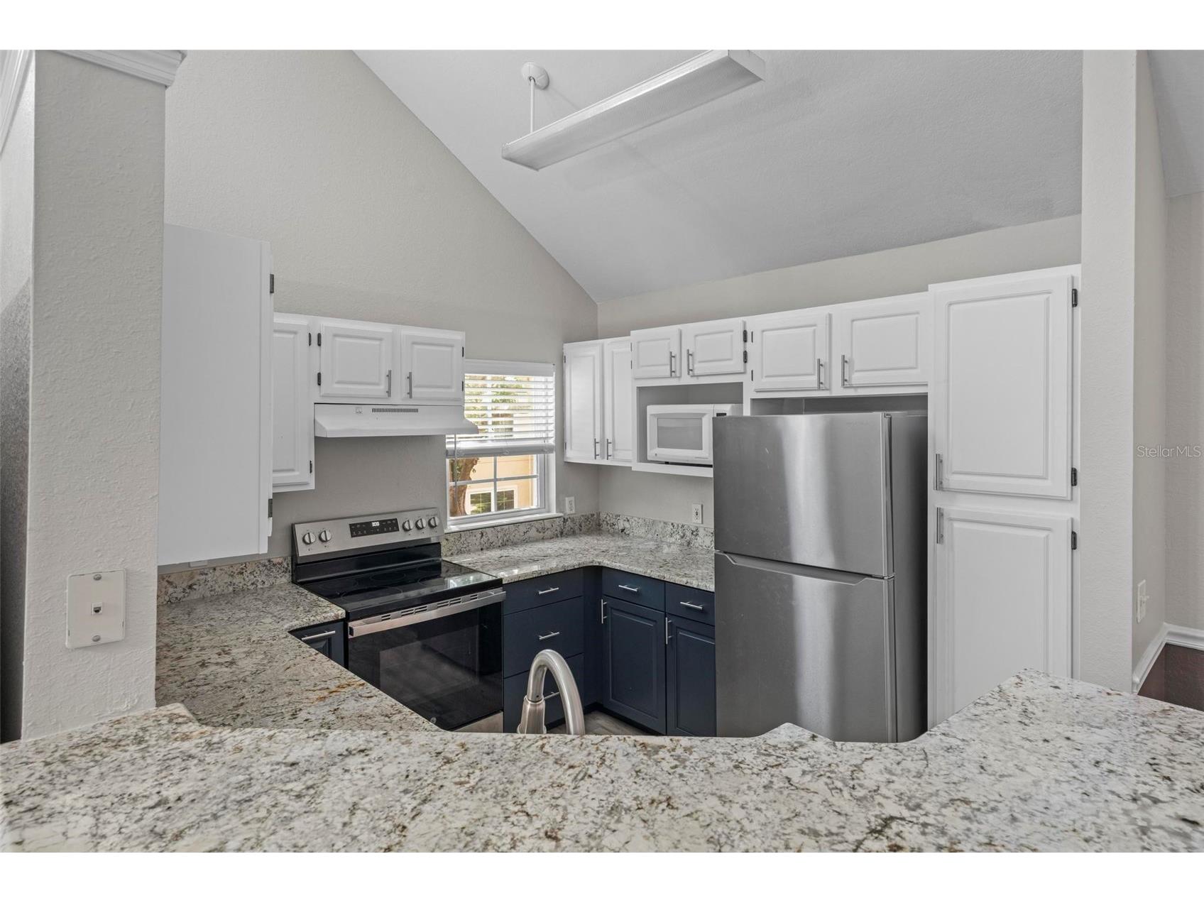 3396 Parkchester Square Boulevard #204 Orlando FL 32835 G5100851 image4