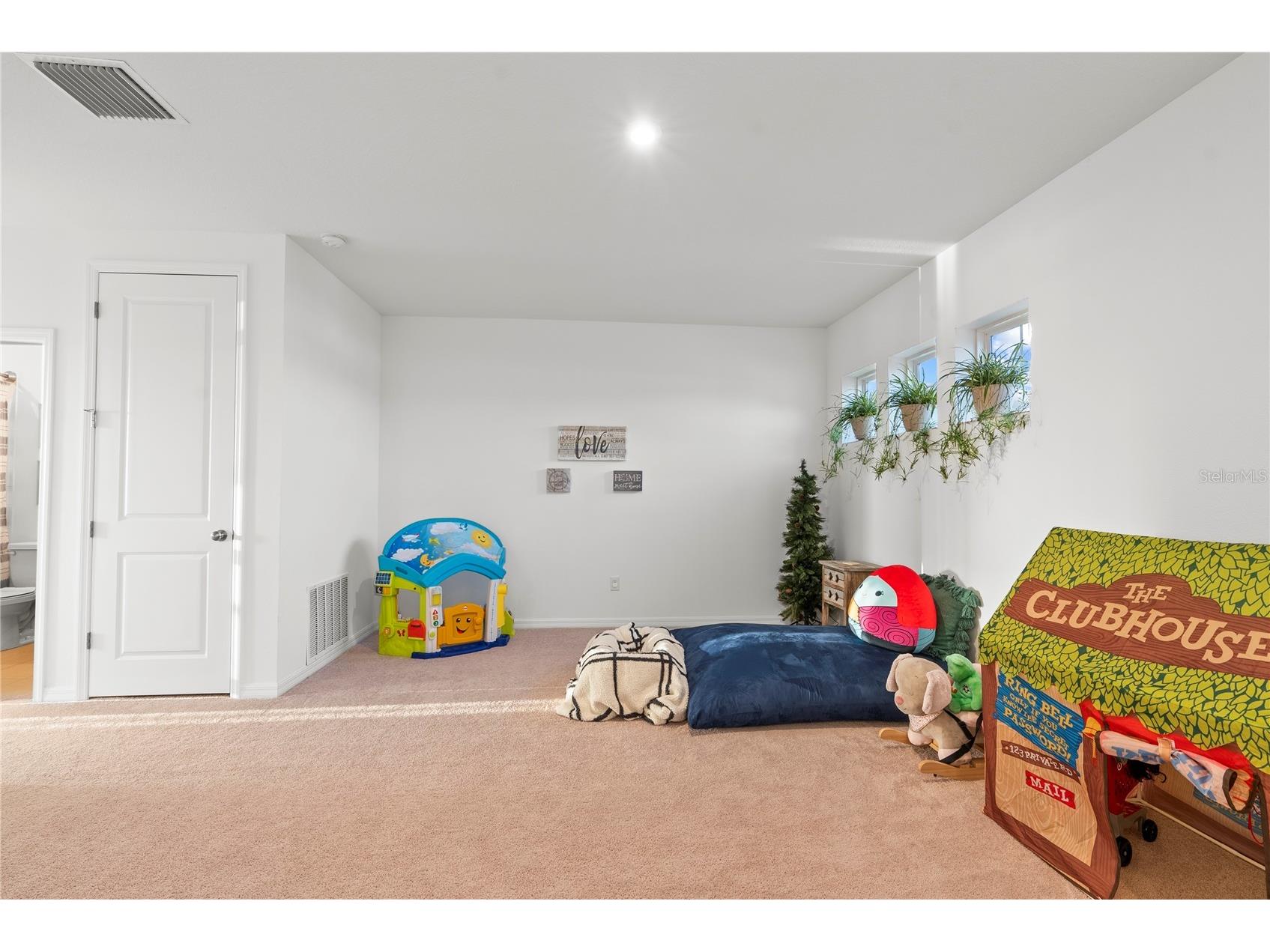 33975 Astoria Circle Wesley Chapel FL 33545 TB8482967 image33