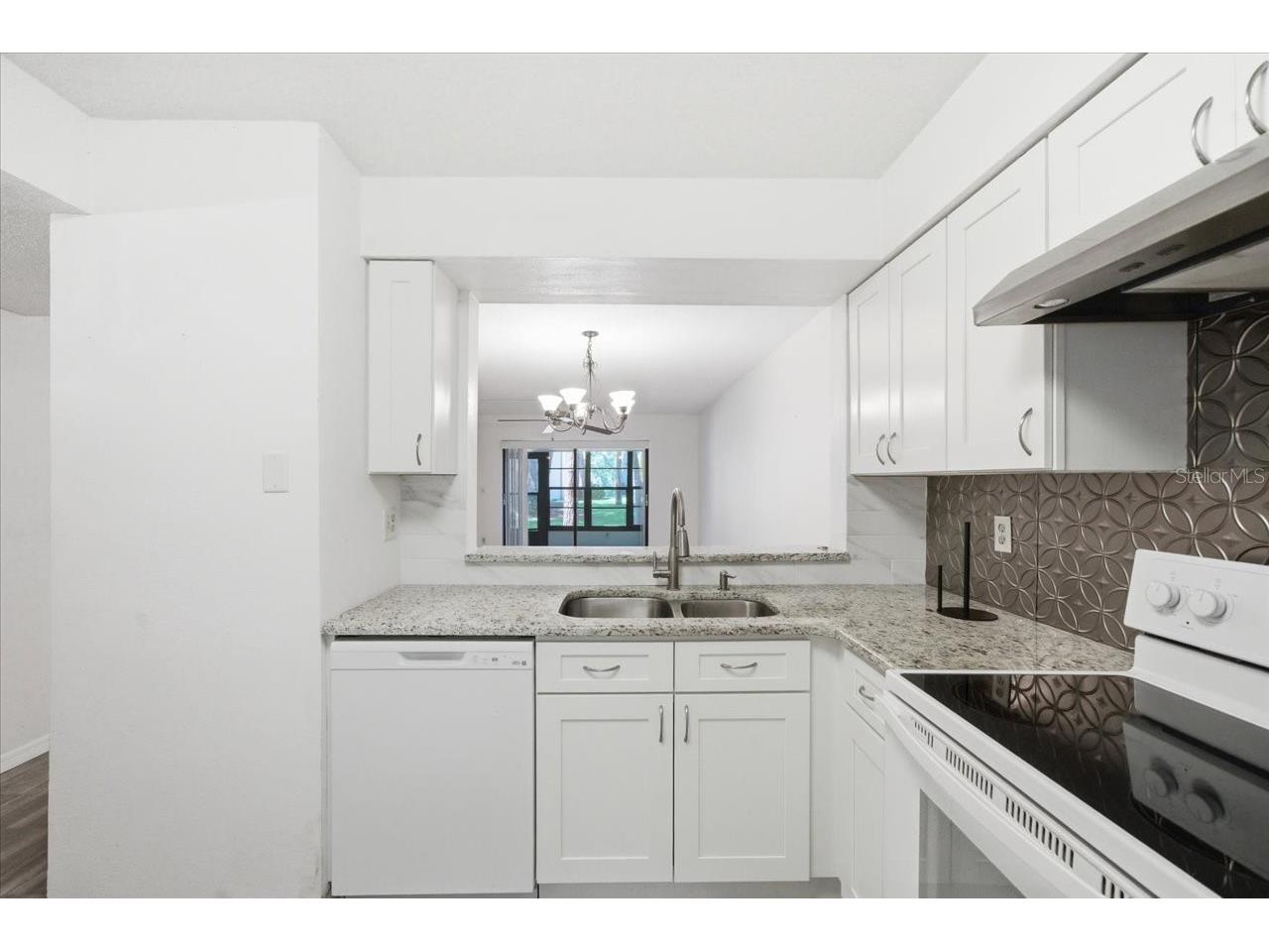 3399 Mermoor Drive #101 Palm Harbor FL 34685 TB8500467 image7