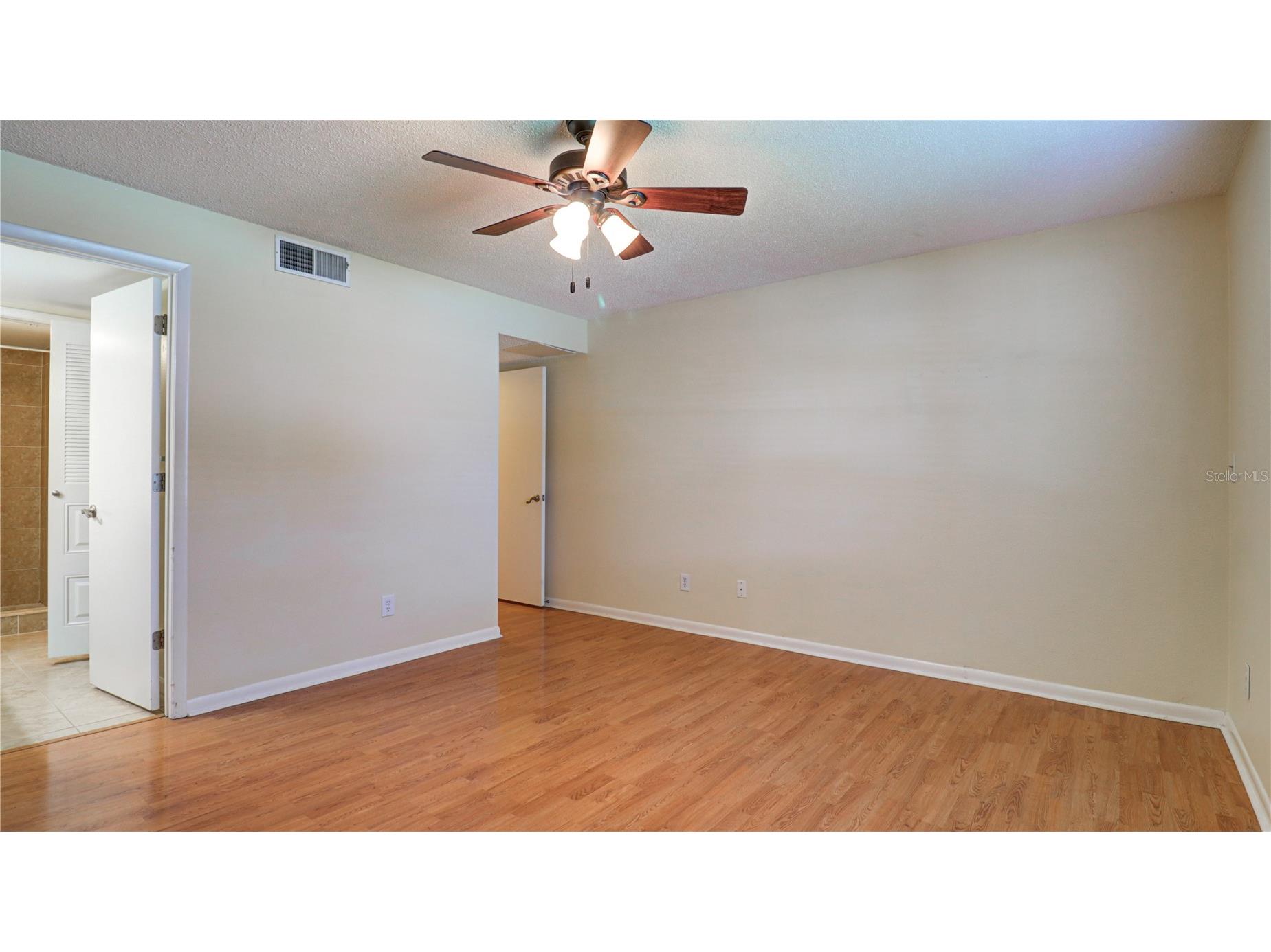 3399 Mermoor Drive #207 Palm Harbor FL 34685 TB8514591 image21