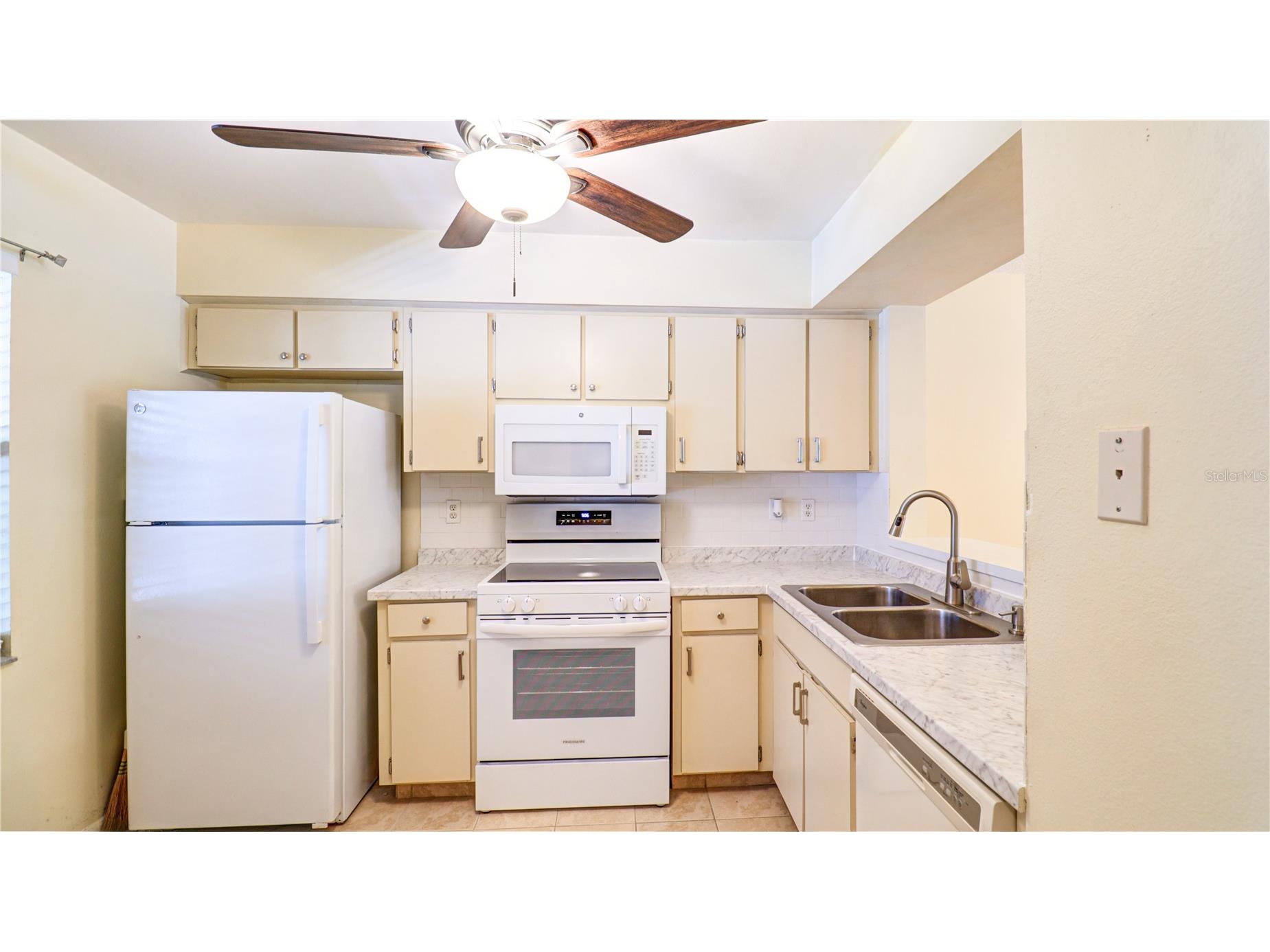 3399 Mermoor Drive #207 Palm Harbor FL 34685 TB8514591 image29