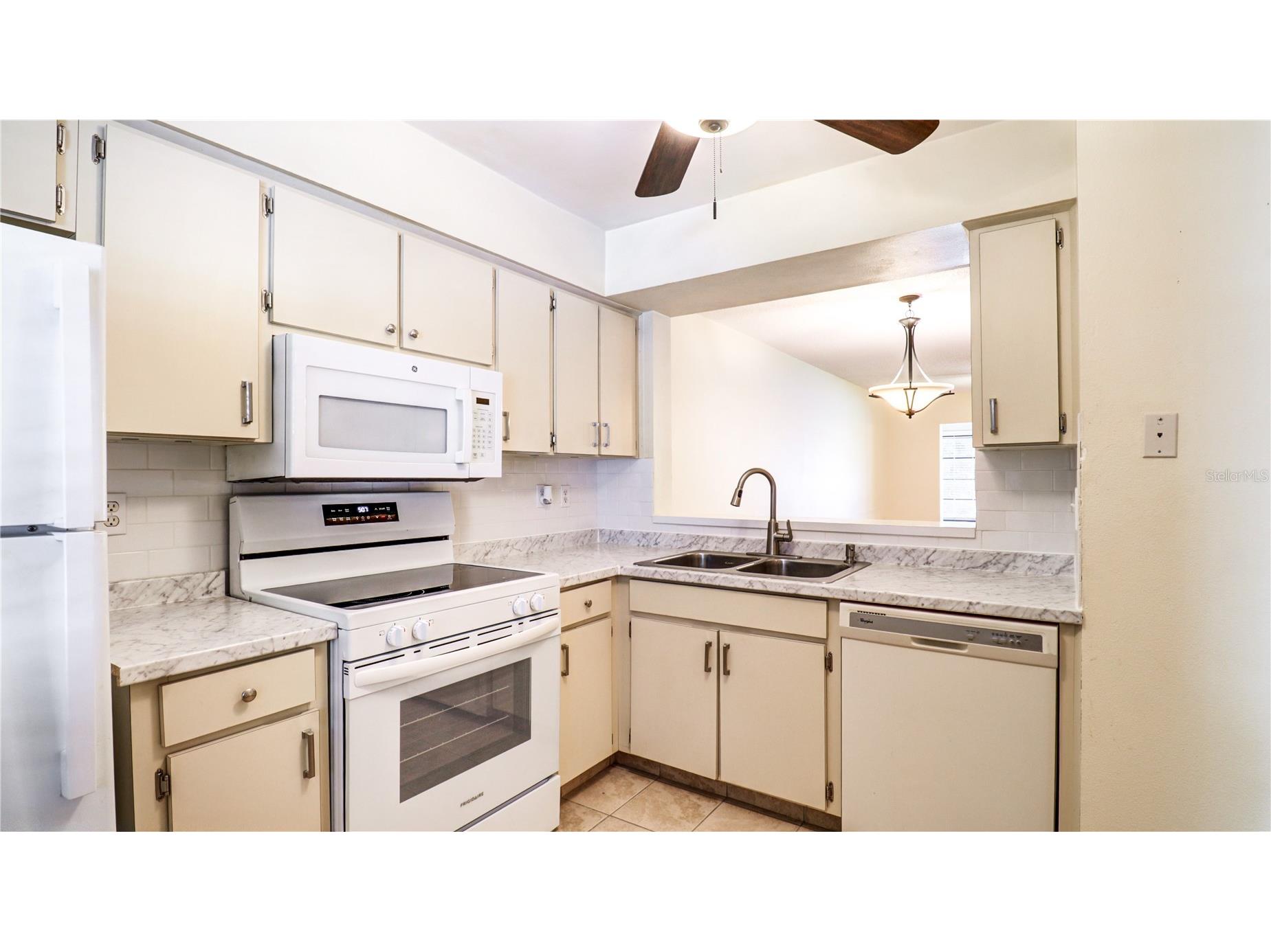 3399 Mermoor Drive #207 Palm Harbor FL 34685 TB8514591 image7