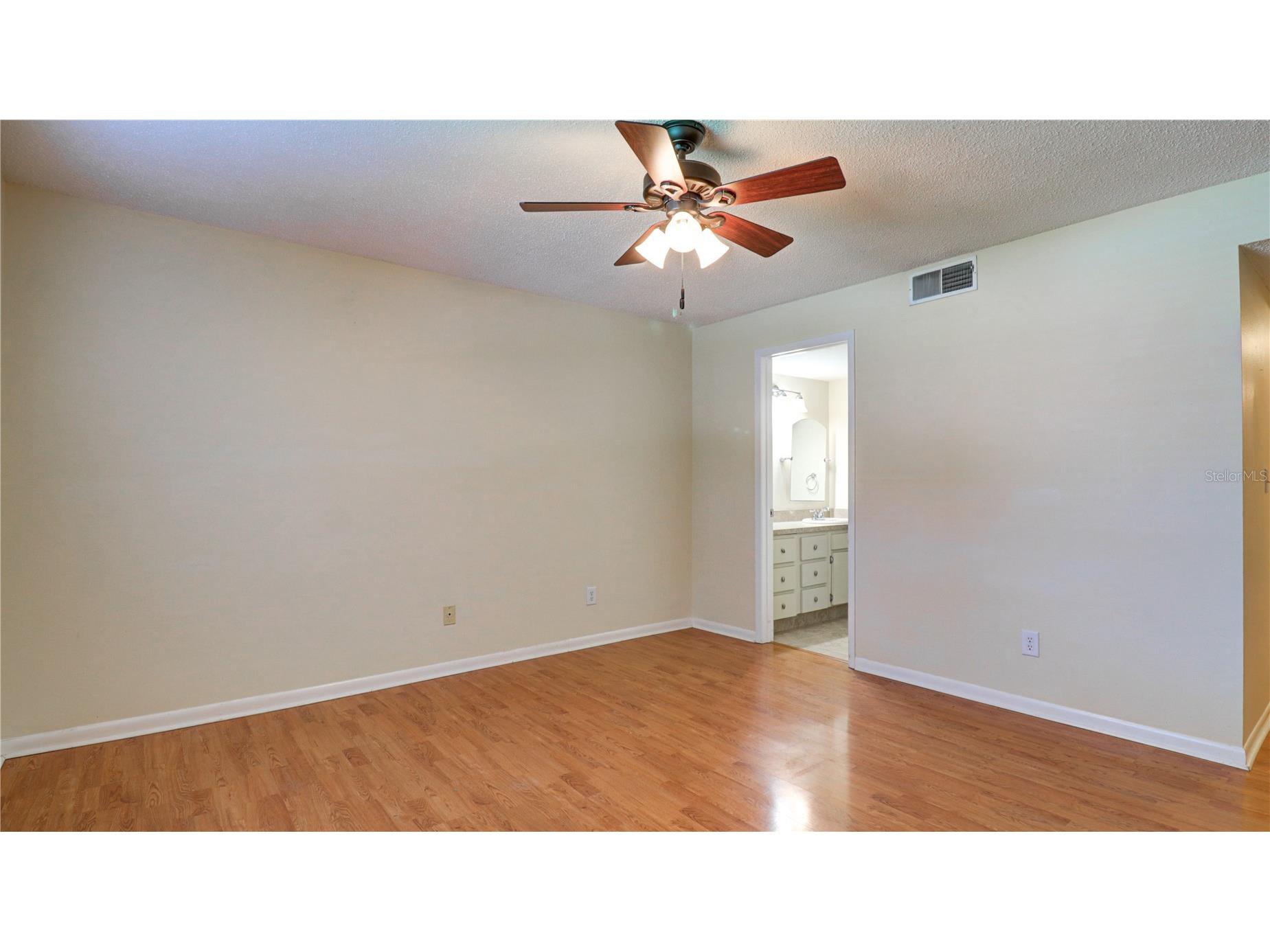 3399 Mermoor Drive #207 Palm Harbor FL 34685 TB8514591 image8