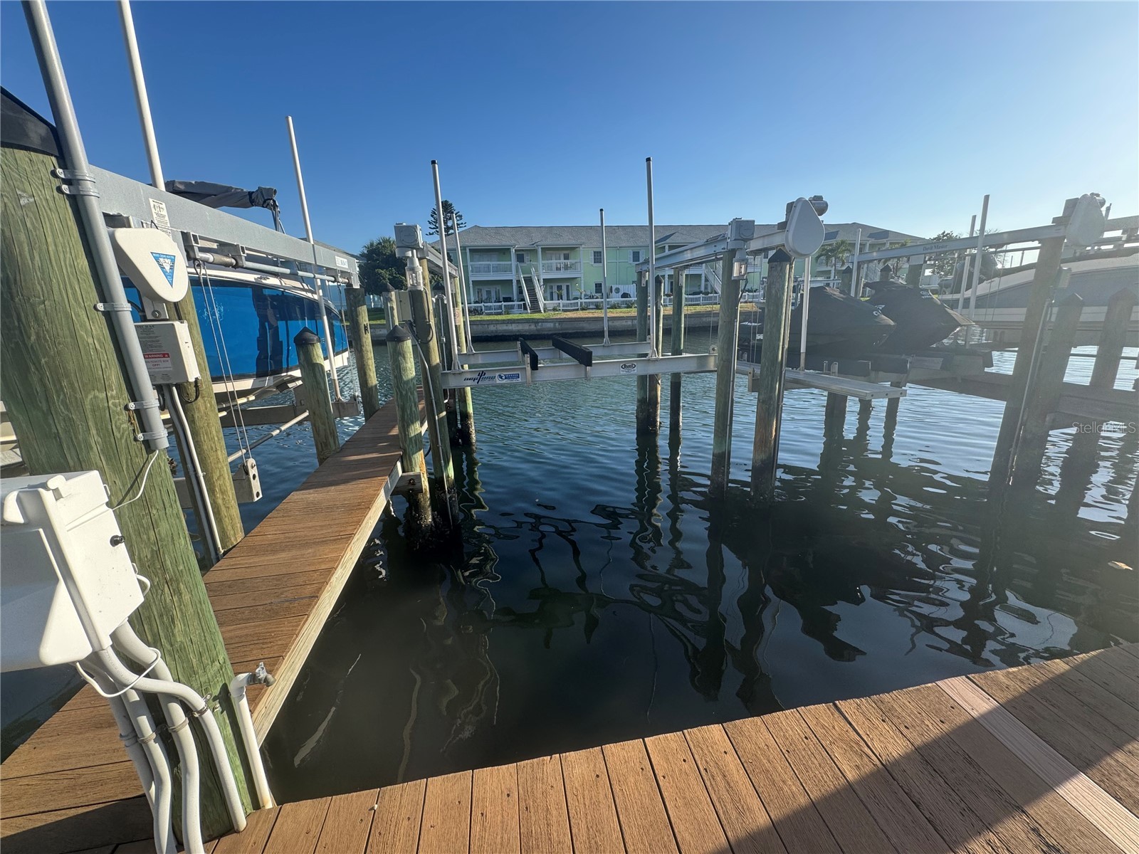 33ss SE Starfish Drive SE #33SS Saint Petersburg FL 33705 TB8507809 image3