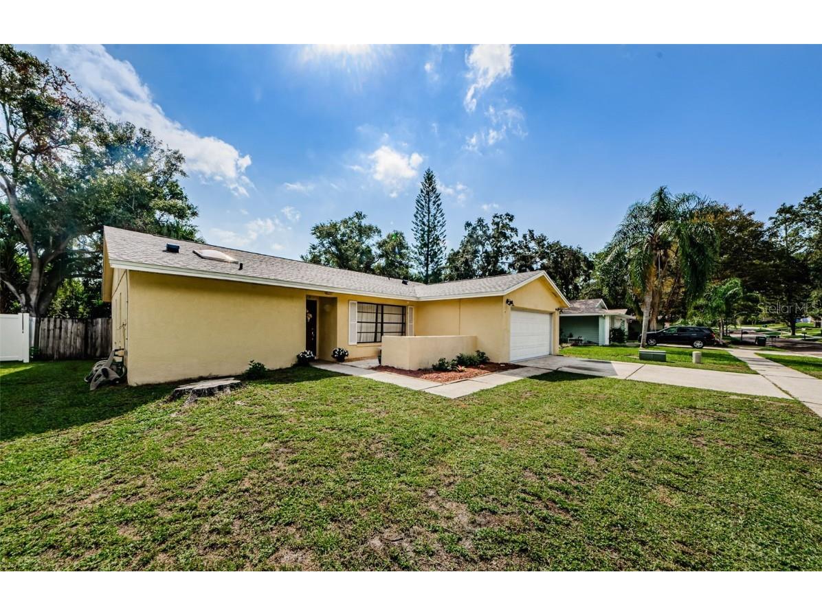 34 Harbor Oaks Circle Safety Harbor FL 34695 U8214127 image1