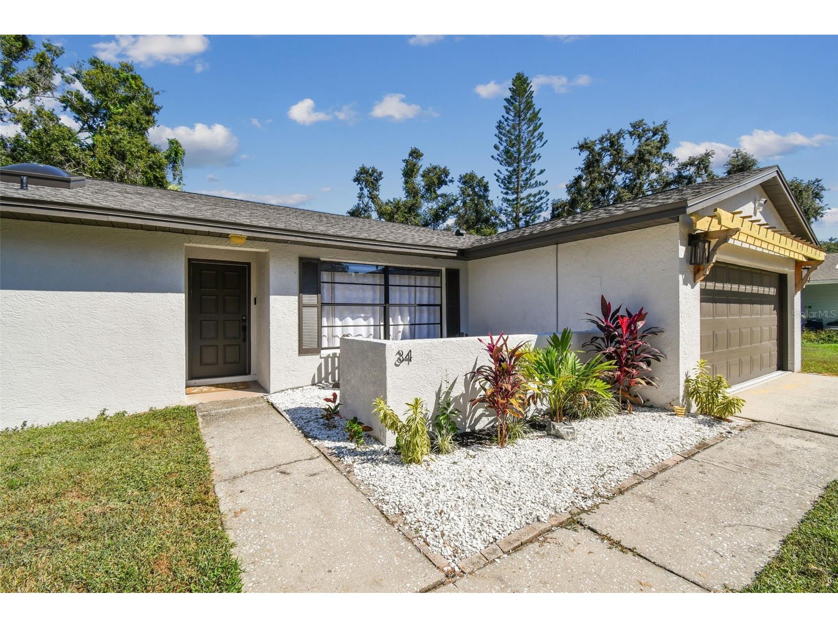 34 Harbor Oaks Circle Safety Harbor FL 34695 TB8490631 image1