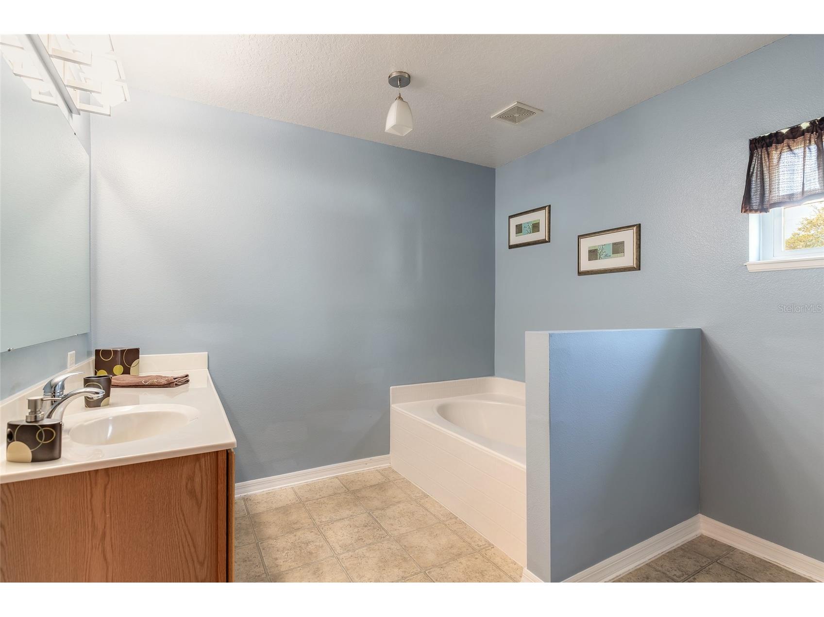 34 Secretary Trail Palm Coast FL 32164 V4947634 image35