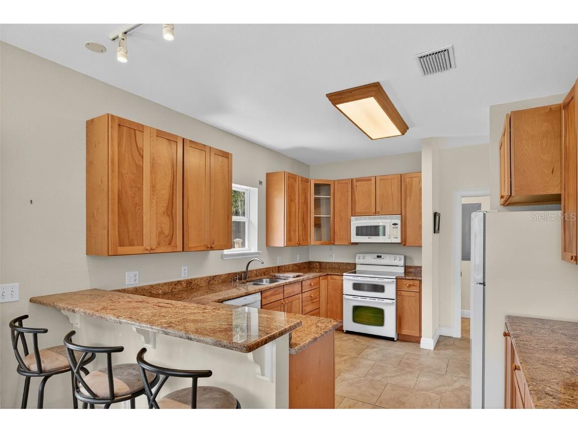 34 Shamrock Avenue Haines City FL 33844 - LAKE MARION P4935904 image9