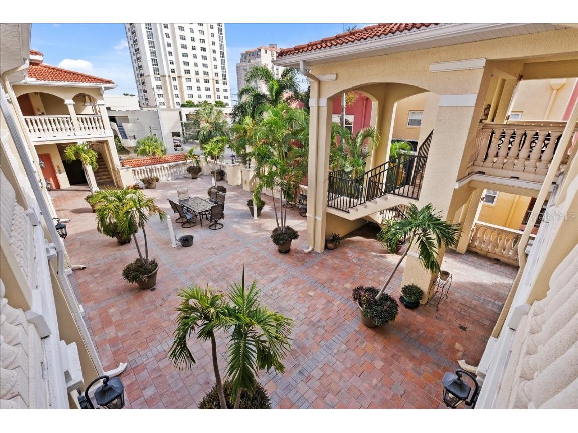 340 1st Street N #D Saint Petersburg FL 33701 TB8443652 image5