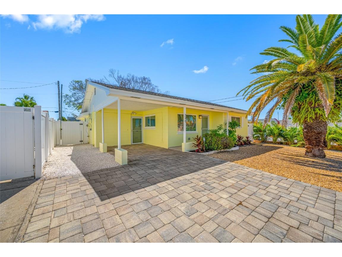 340 79th Avenue Saint Pete Beach FL 33706 TB8437260 image1