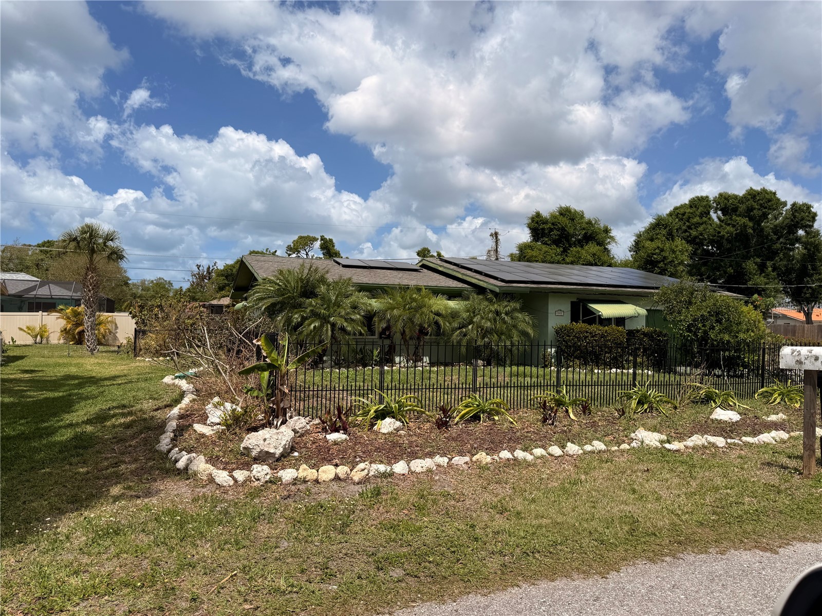 340 Azalea Road Venice FL 34293 N6143733 image1