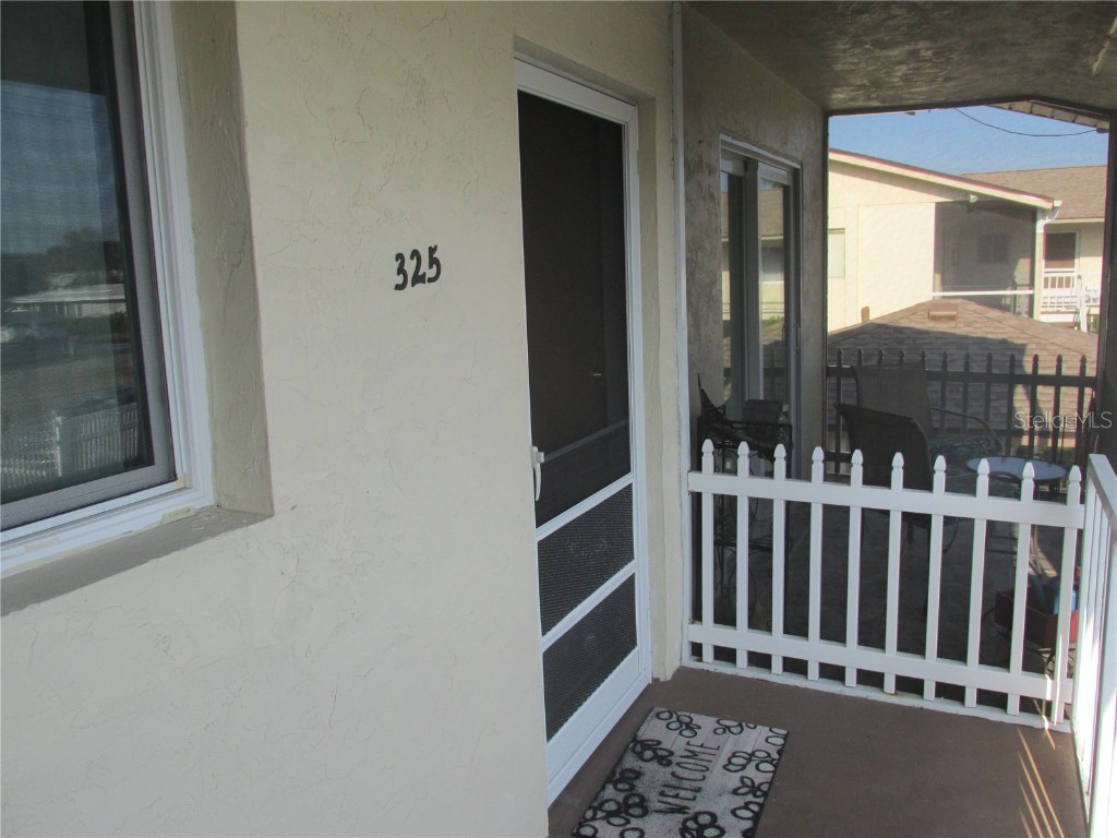 340 Base Avenue E #325 Venice FL 34285 N6126940 image1