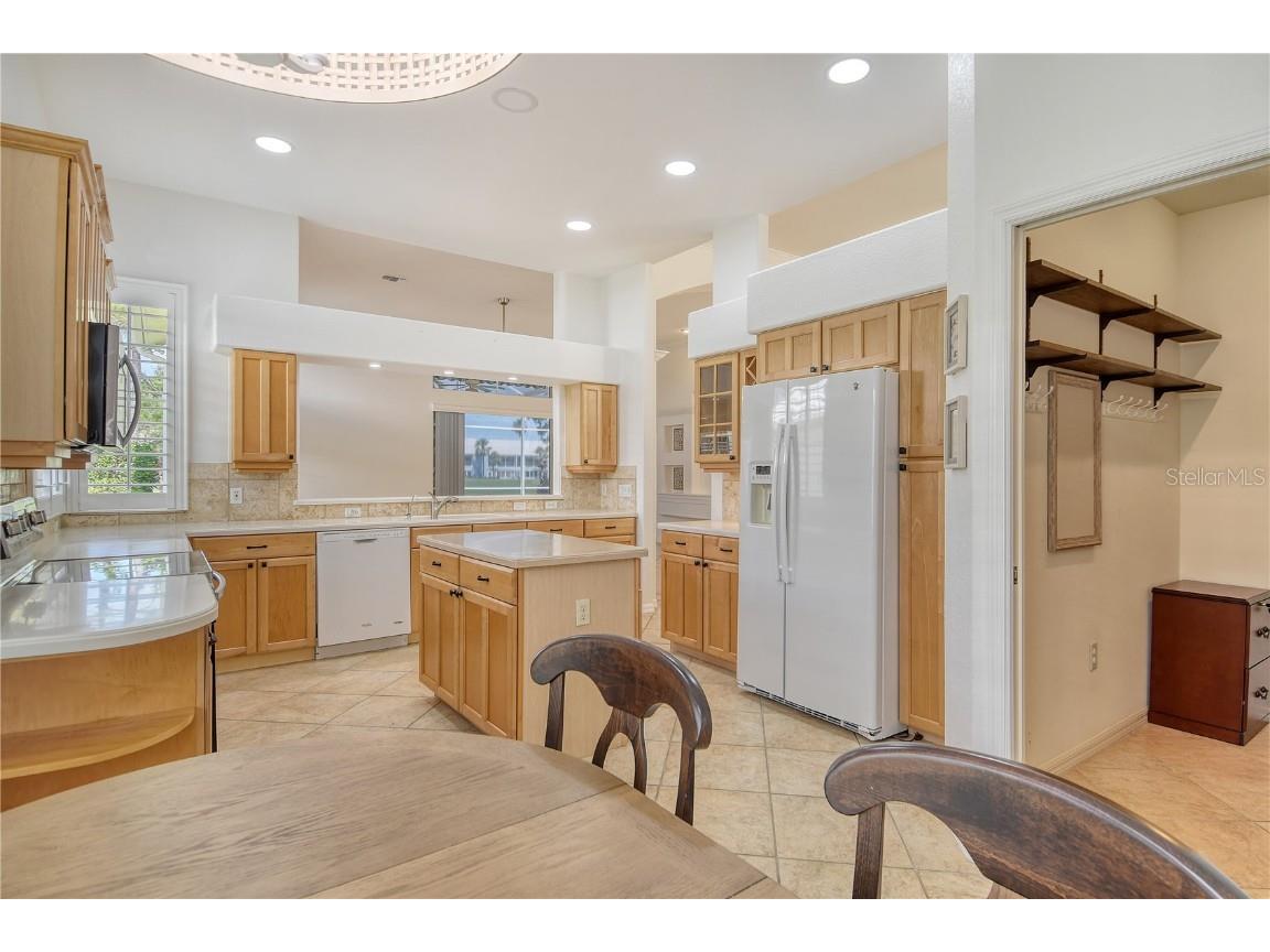 340 Bermuda Court #5 Venice FL 34293 A4667632 image10