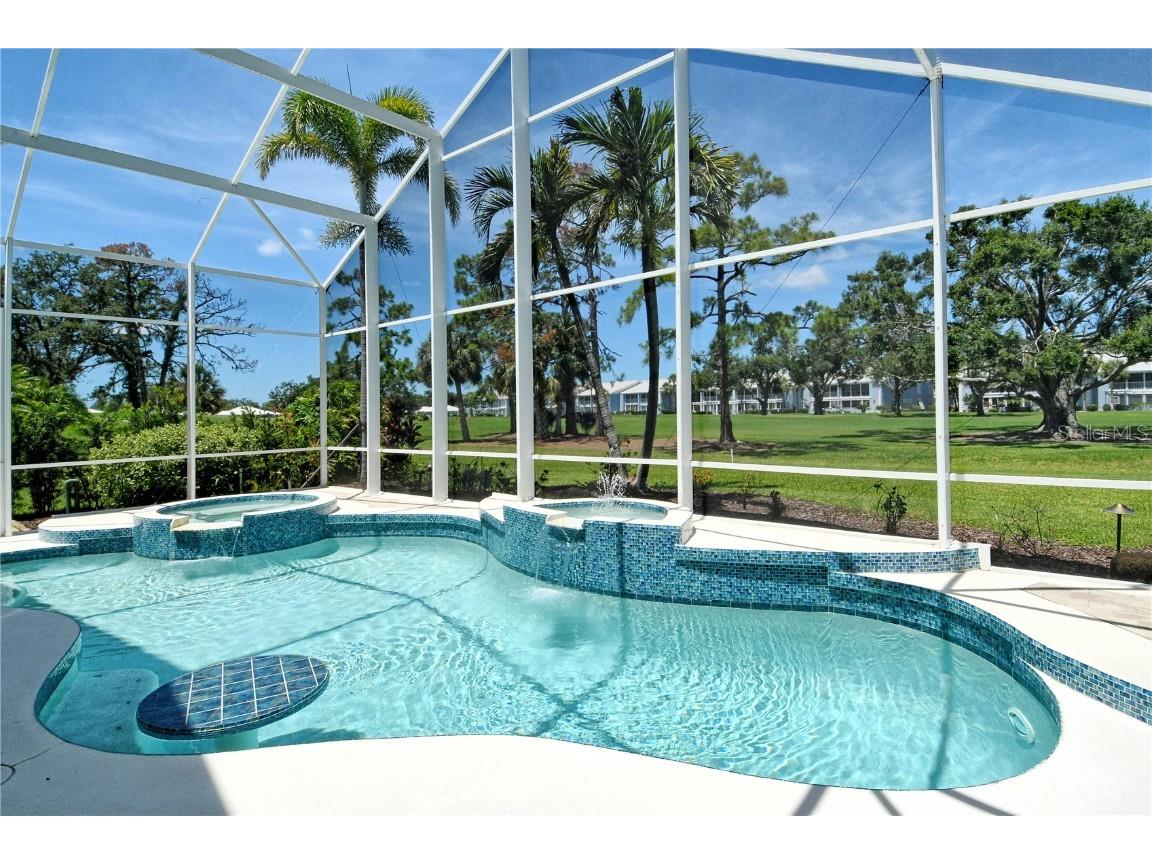 340 Bermuda Court #5 Venice FL 34293 A4667632 image39