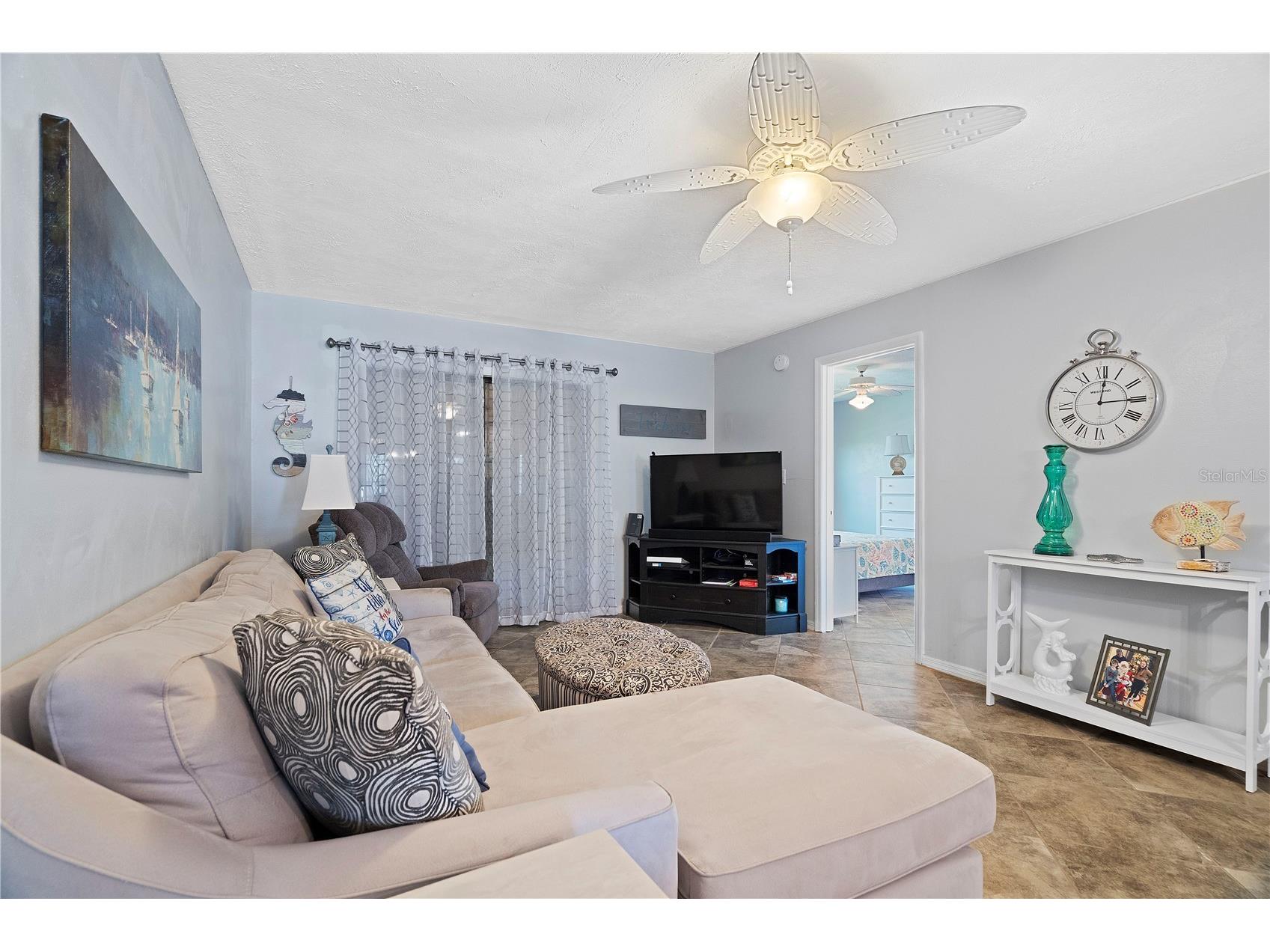 340 Causeway Boulevard #104 Dunedin FL 34698 TB8389601 image9