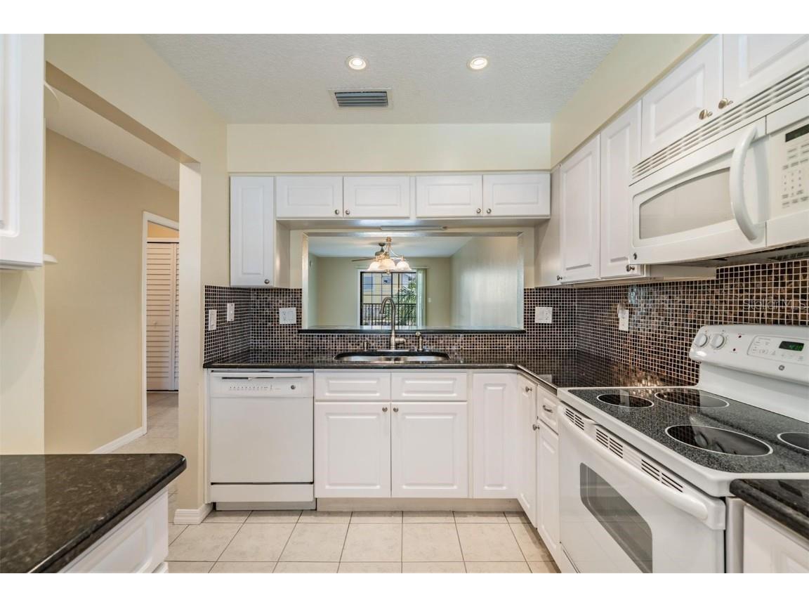 340 Causeway Boulevard #105 Dunedin FL 34698 TB8394236 image6