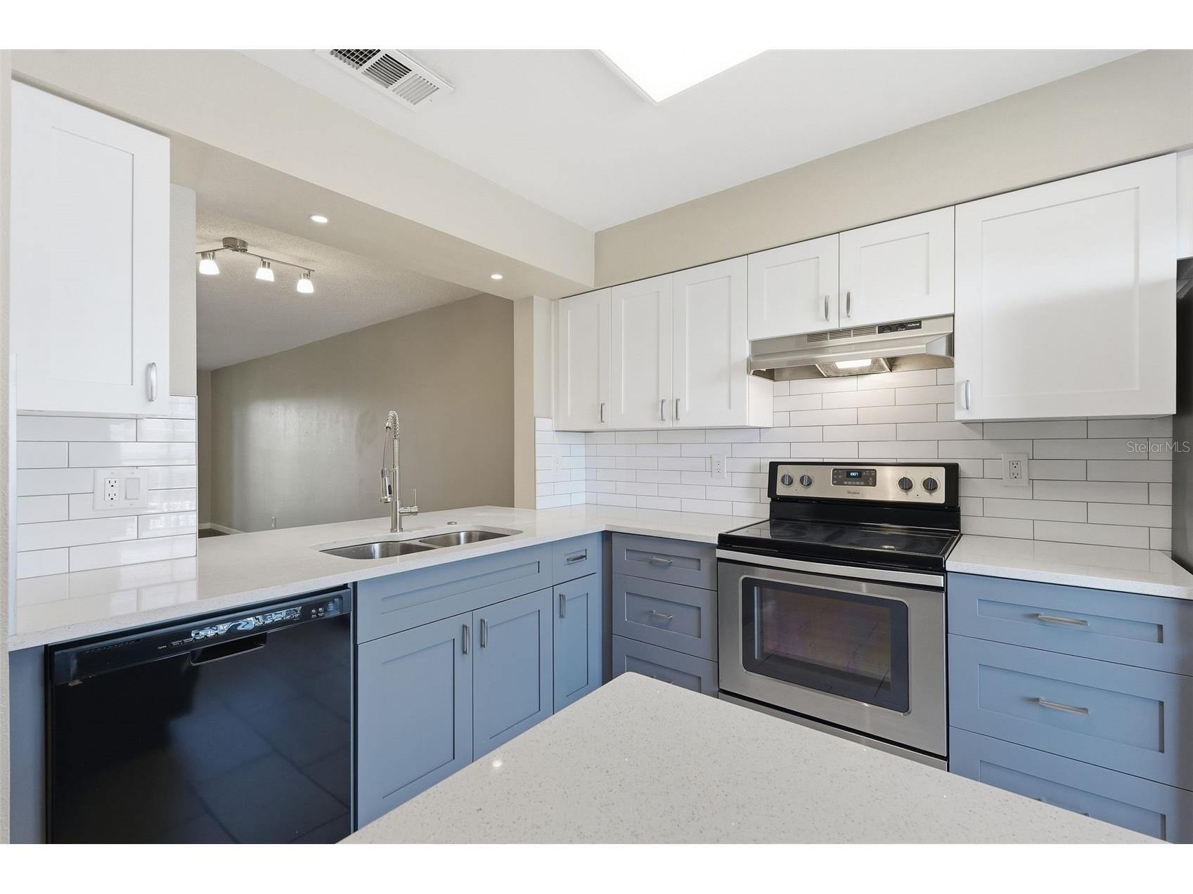 340 Causeway Boulevard #107 Dunedin FL 34698 TB8510315 image5