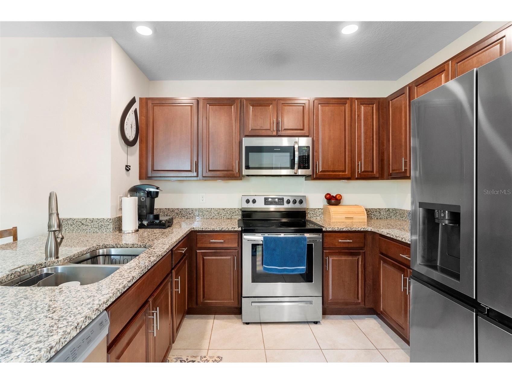 340 Charles Drive Deland FL 32724 V4947240 image10