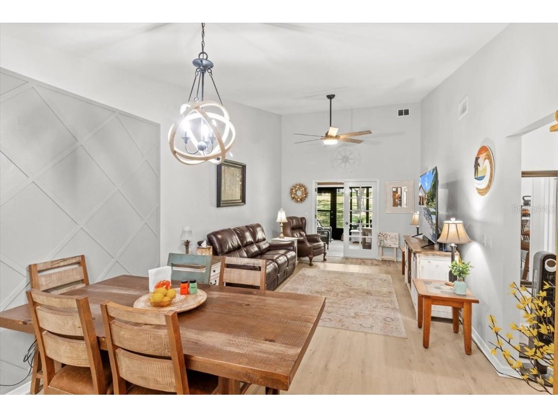 340 E Glassboro Court #1A Hernando FL 34442 OM700293 image1