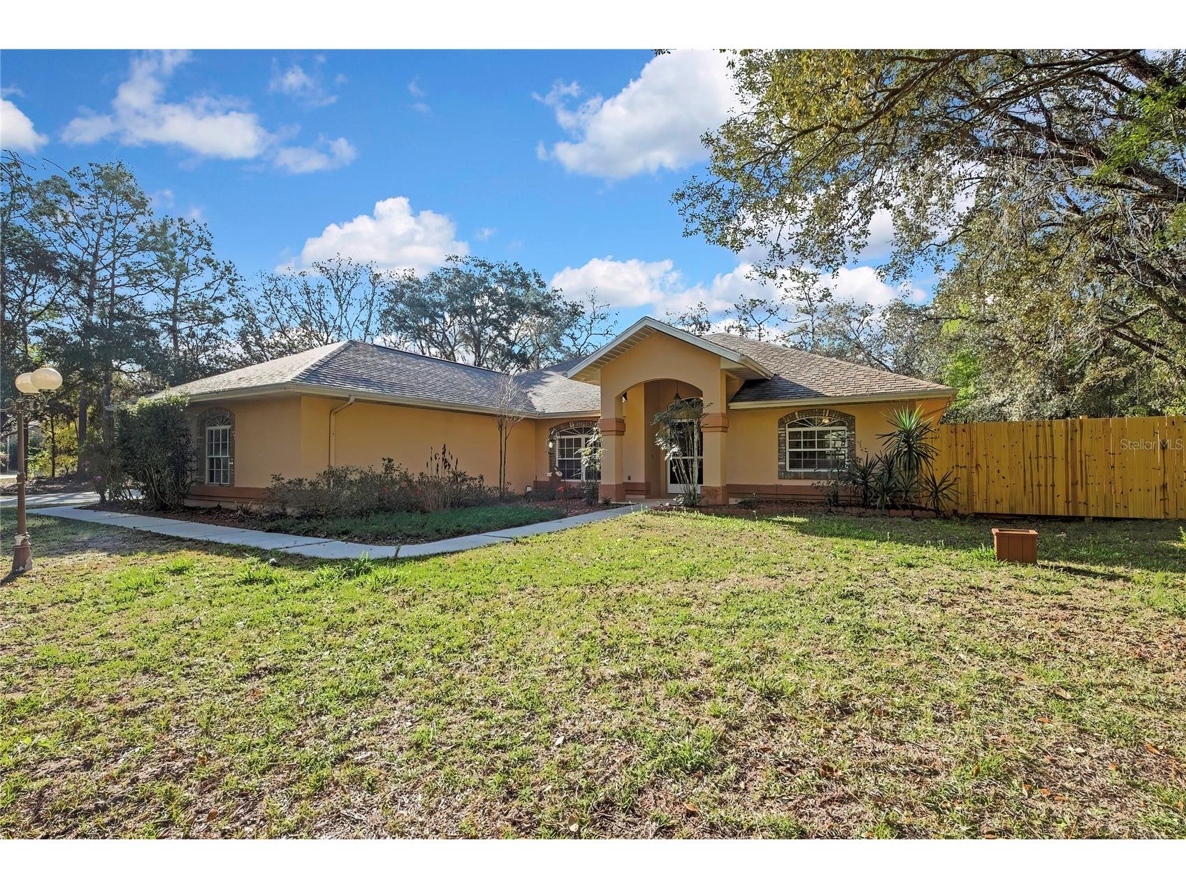 340 E Savoy Street Lecanto FL 34461 G5109133 image1