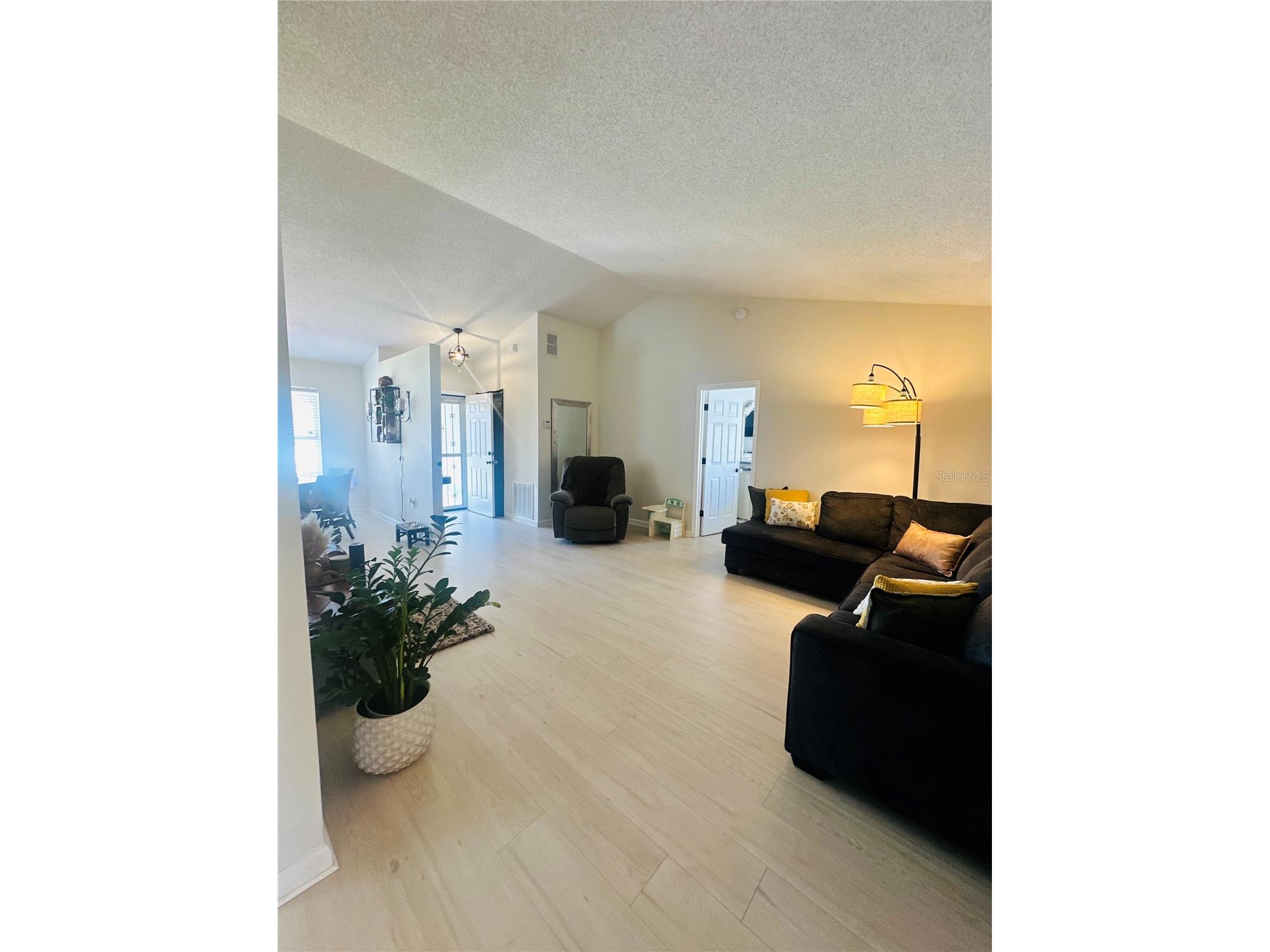 340 Edgewood Court Kissimmee FL 34759 O6412549 image27