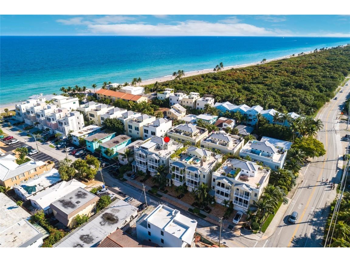 340 Elm Street #B-8 Hollywood FL 33019 C7470971 image1